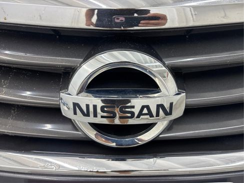 Used 2013 Nissan Altima 2.5 SL w/ Technology Pkg FWD image 34