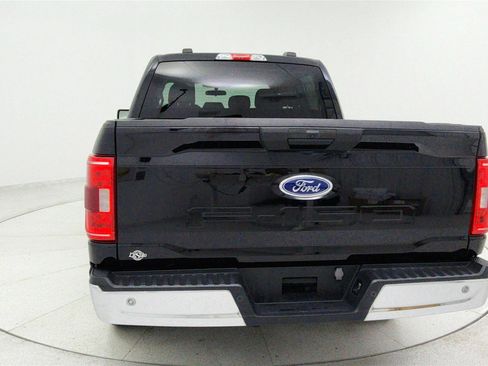 Used 2023 Ford F150 XLT image 3