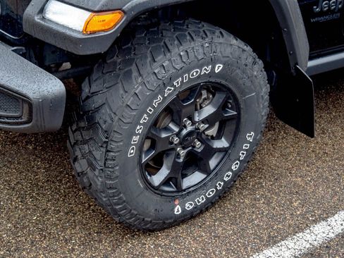 Used 2021 Jeep Wrangler Unlimited Sport image 23