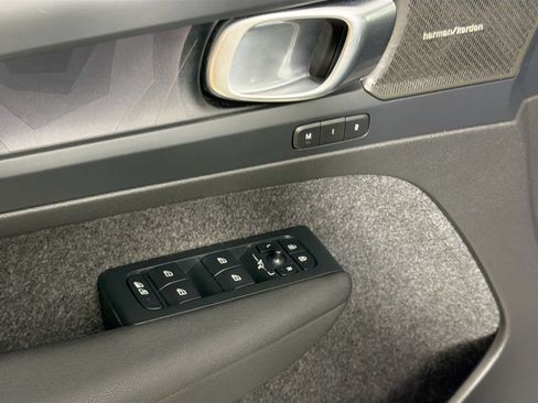 Certified 2023 Volvo C40 P8 Recharge Ultimate AWD/4WD image 19