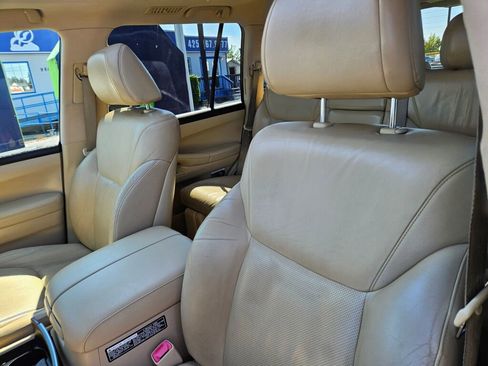 Used 2010 Lexus LX 570 4WD image 13