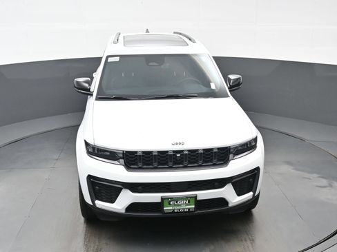 New 2026 Jeep Grand Cherokee L Limited AWD/4WD image 29
