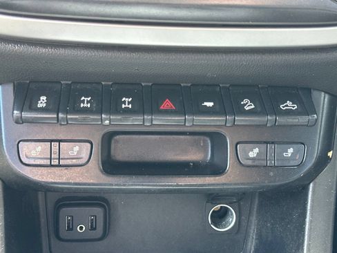 Used 2022 Chevrolet Colorado ZR2 AWD/4WD image 26