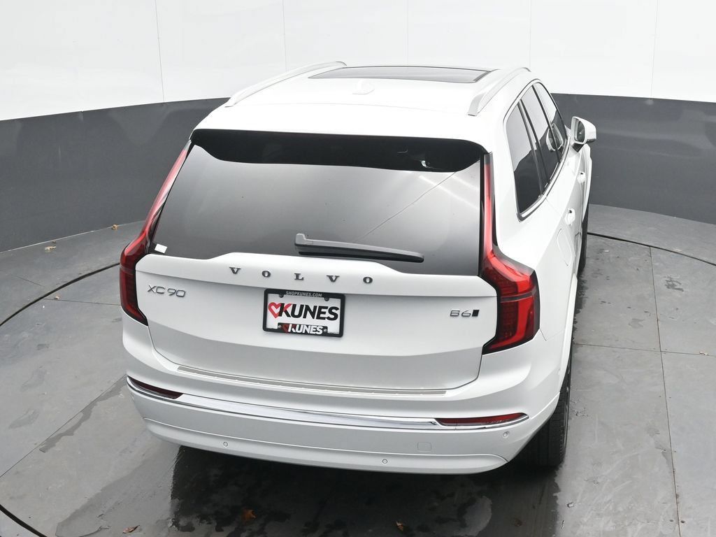 New 2026 Volvo XC90 B6 Plus w/ Protection Package AWD/4WD image 26