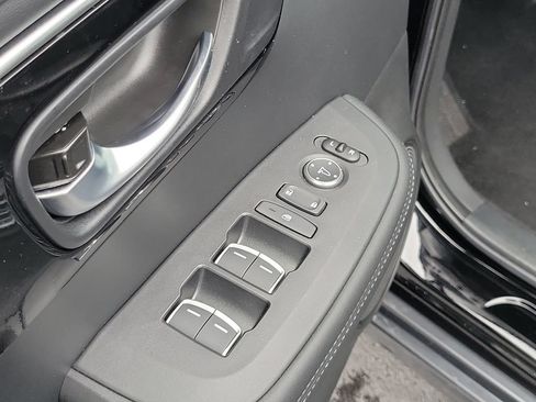 Certified 2025 Acura ADX FWD image 19