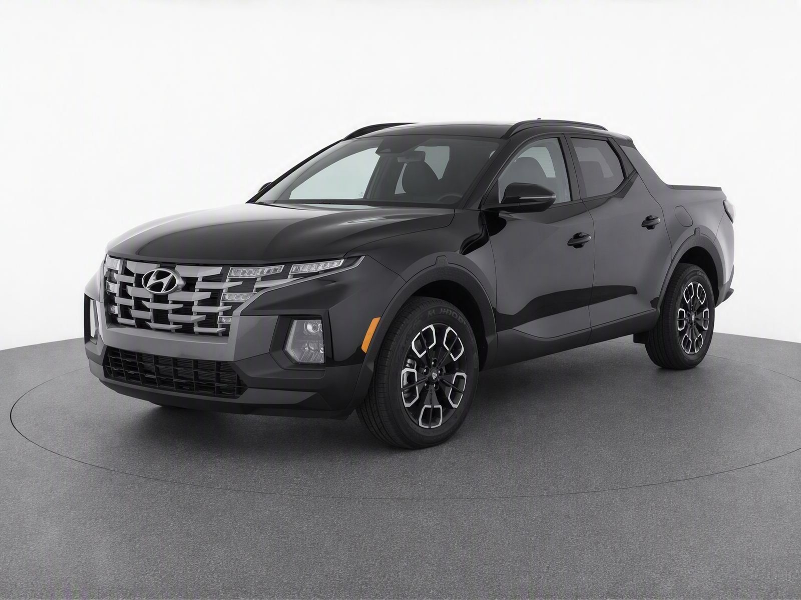 Used 2024 Hyundai Santa Cruz SEL w/ Activity Package FWD image 2