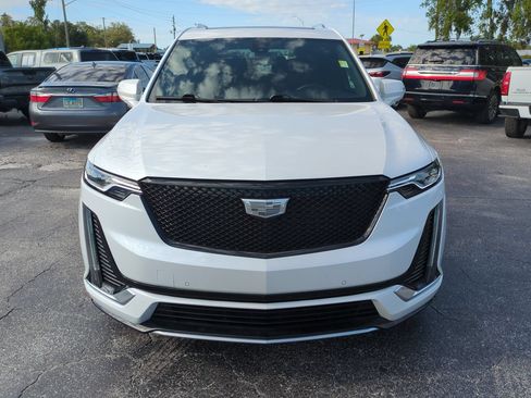 Used 2024 Cadillac XT6 Luxury AWD/4WD image 9