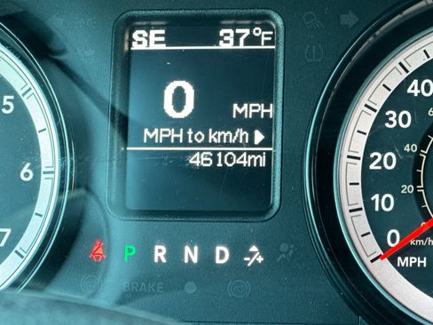 Used 2024 RAM 1500 Classic SLT image 25