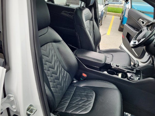 Certified 2023 Kia Sportage X-Line w/ X-Line Premium Package AWD/4WD image 17