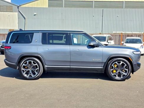 Used 2022 Rivian R1S Launch Edition AWD/4WD image 10