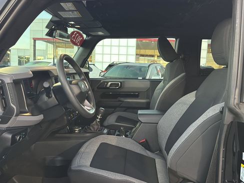 Used 2023 Ford Bronco 2-Door image 8
