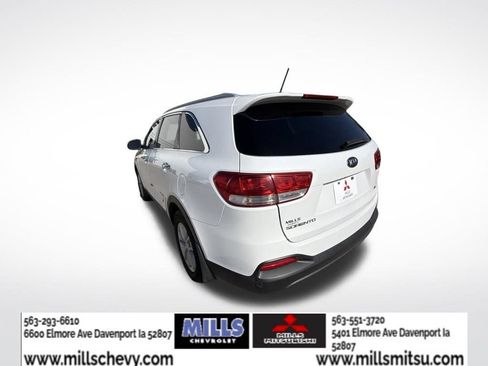 Used 2016 Kia Sorento AWD image 7