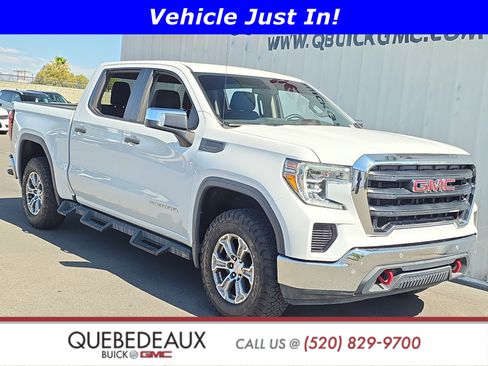 Used 2021 GMC Sierra 1500 4x4 Crew Cab w/ Sierra Value Package image 1