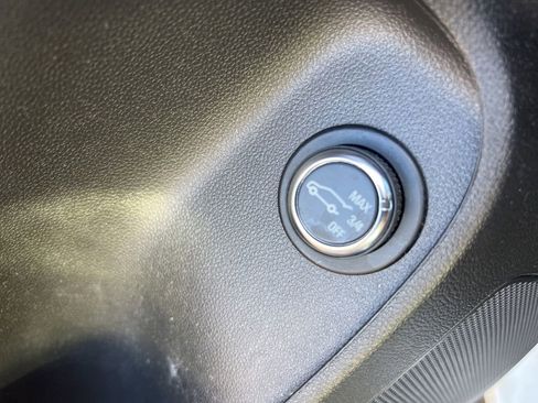 Certified 2024 Buick Envista Preferred w/ Convenience I Package image 17