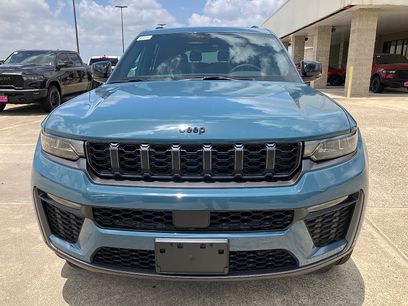 New 2026 Jeep Grand Cherokee L Limited w/ Limited Altitude Package