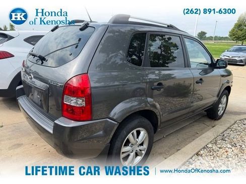 Used 2009 Hyundai Tucson GLS FWD image 2