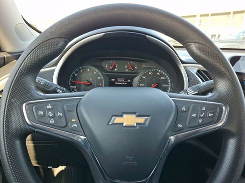 Used 2023 Chevrolet Malibu LT FWD image 18