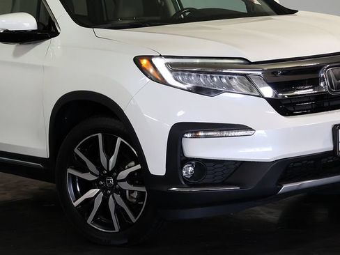 Used 2019 Honda Pilot Touring image 8