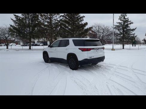 Used 2023 Chevrolet Traverse RS w/ LPO, Floor Liner Package AWD/4WD image 4