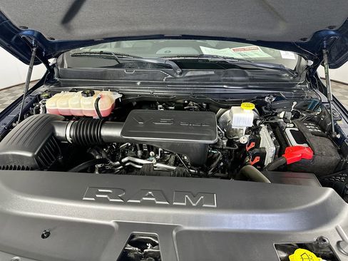 Certified 2022 RAM 1500 Big Horn AWD/4WD image 38