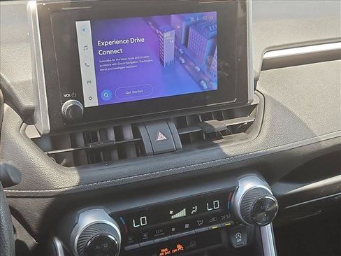 Used 2024 Toyota RAV4 XLE FWD image 16