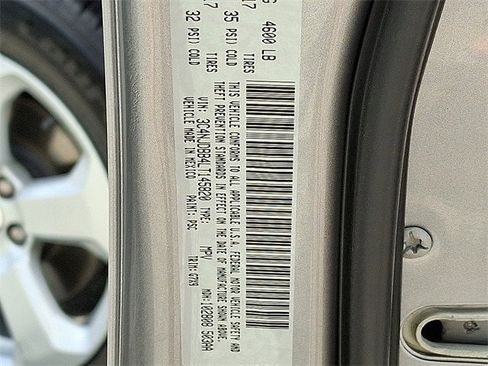 Certified 2020 Jeep Compass Latitude image 24