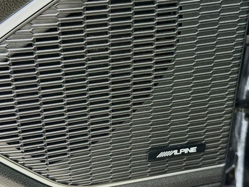 Used 2024 Jeep Grand Cherokee Limited 4xe image 22