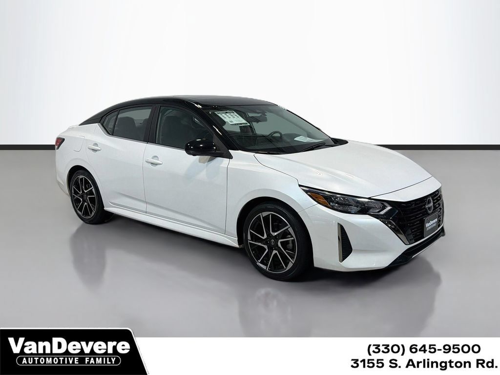 Used 2024 Nissan Sentra SR w/ SR Premium Package FWD image 1