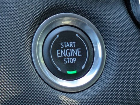 Used 2023 Chevrolet Colorado Z71 w/ Z71 Convenience Package 2 image 28