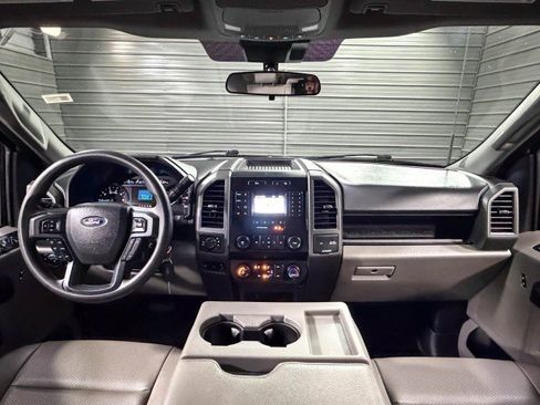 Used 2022 Ford F250 XL w/ Power Equipment Group image 14