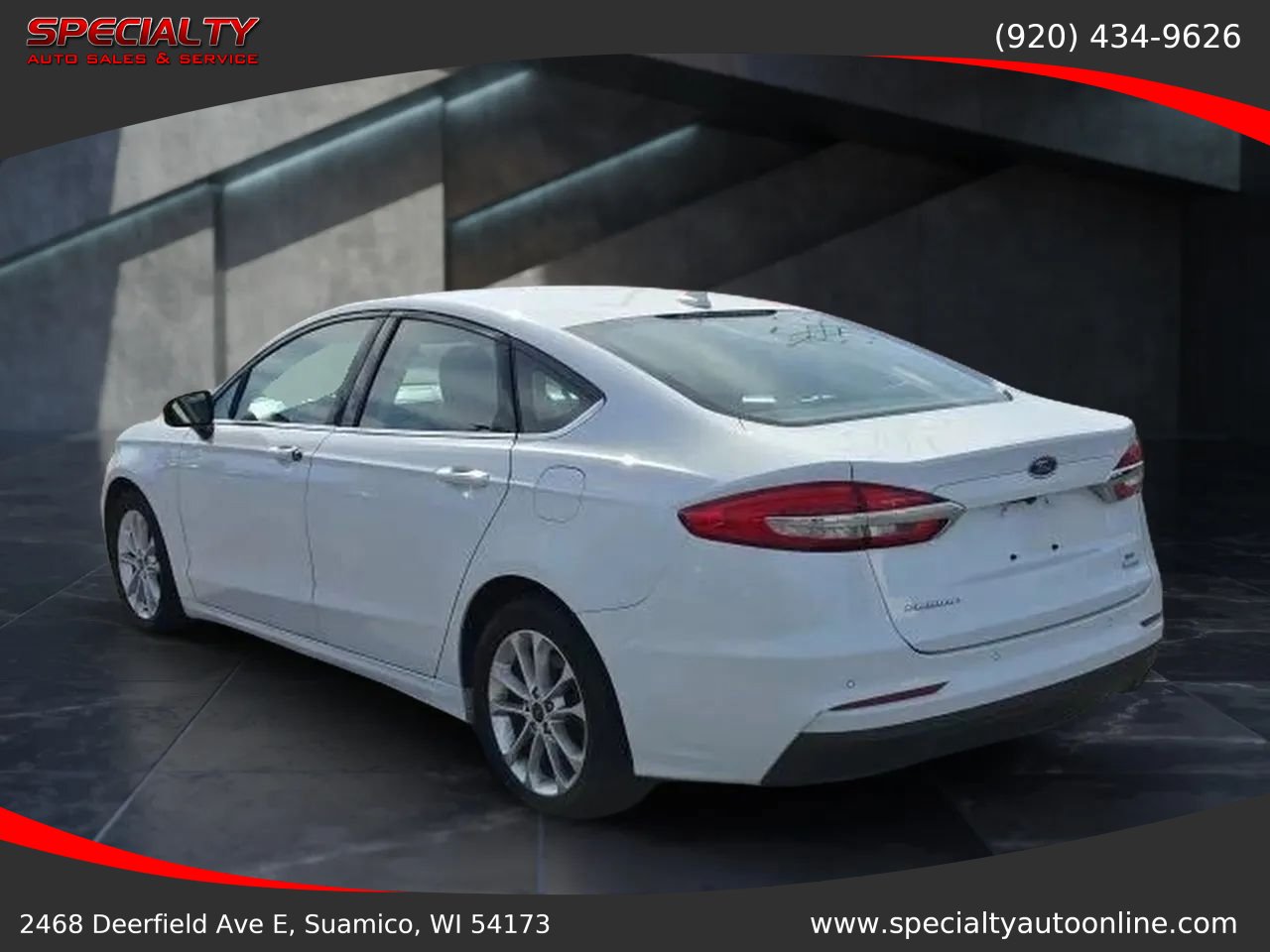 Used 2020 Ford Fusion SE FWD image 4