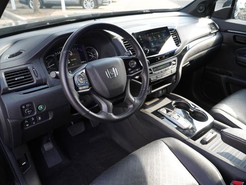 Used 2022 Honda Passport Elite image 15