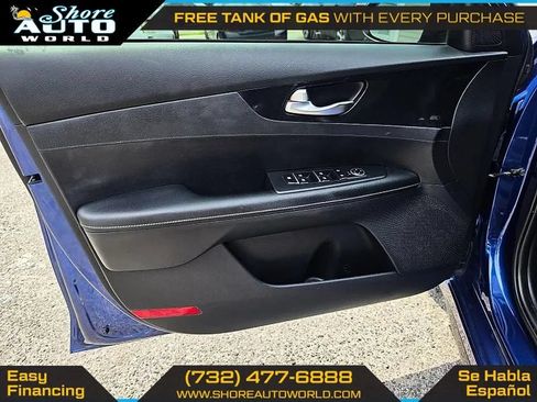 Used 2021 Kia Forte GT-Line FWD image 12