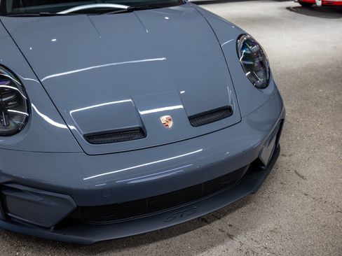 Certified 2025 Porsche 911 GT3 RWD image 13
