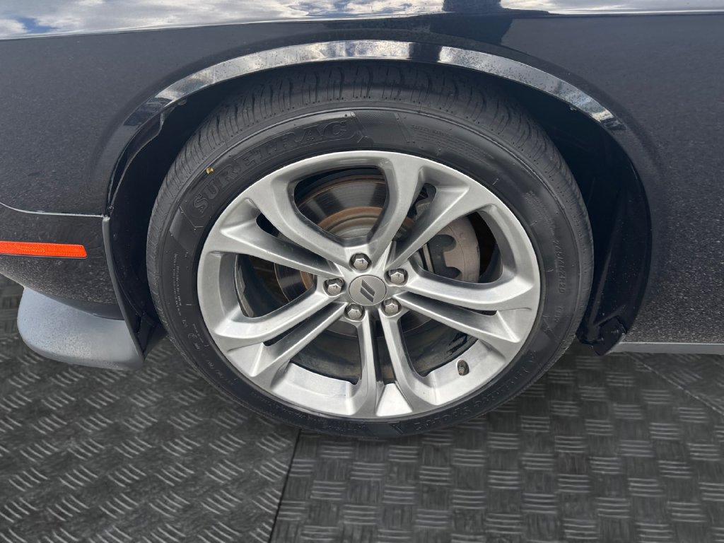 Used 2020 Dodge Challenger R/T RWD image 14
