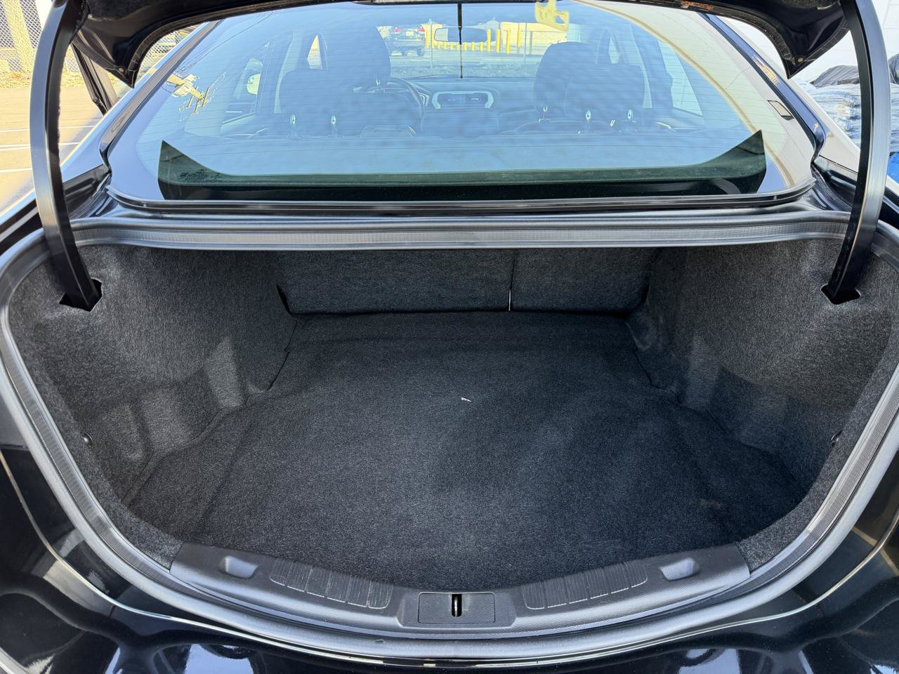 Used 2014 Ford Fusion SE FWD image 15