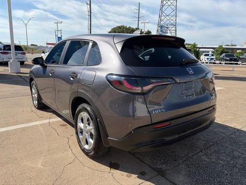 Used 2025 Honda HR-V LX image 5