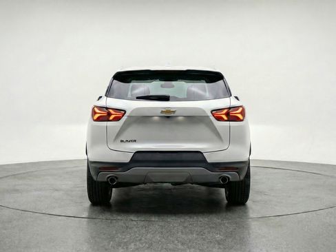 Used 2025 Chevrolet Blazer LT image 7