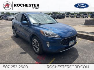 Used 2022 Ford Escape SEL w/ Class II Trailer Tow Package AWD/4WD video 1