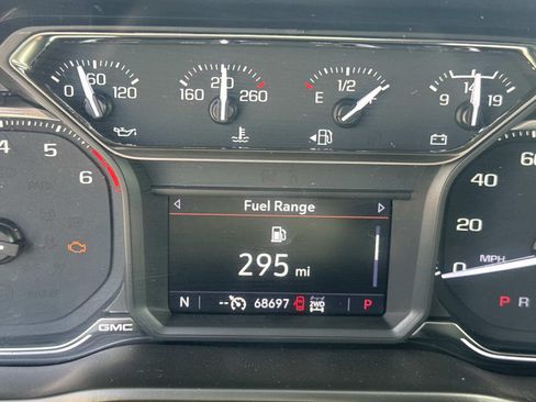 Used 2021 GMC Sierra 1500 SLT AWD/4WD image 27