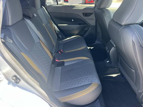 Certified 2025 Subaru Crosstrek 2.5i Sport w/ Crosstrek Mirror Package image 15