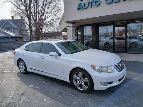 Used 2010 Lexus LS 460 L RWD image 1