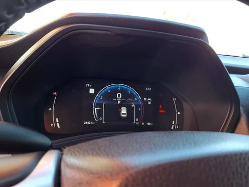 Used 2025 Toyota Grand Highlander AWD image 12