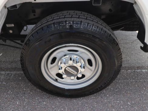 Certified 2022 Ford F250 XL w/ XL Value Package RWD image 14