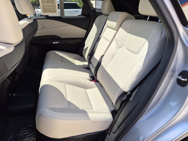 Used 2024 Lexus RX 450h AWD w/ Convenience Package image 31