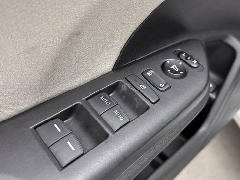 Used 2021 Honda Insight EX image 11