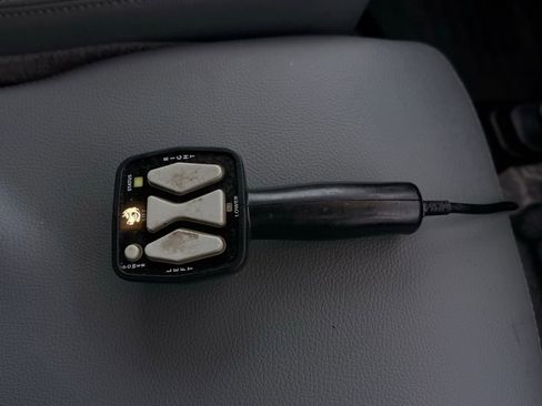 Used 2015 Ford F250 XL w/ Power Equipment Group image 51