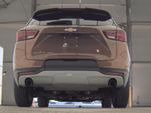 Used 2023 Chevrolet Blazer LT w/ Convenience Package AWD/4WD image 4