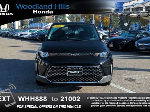 Used 2023 Kia Soul EX image 2