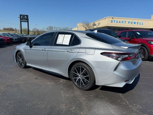 Used 2021 Toyota Camry SE image 24